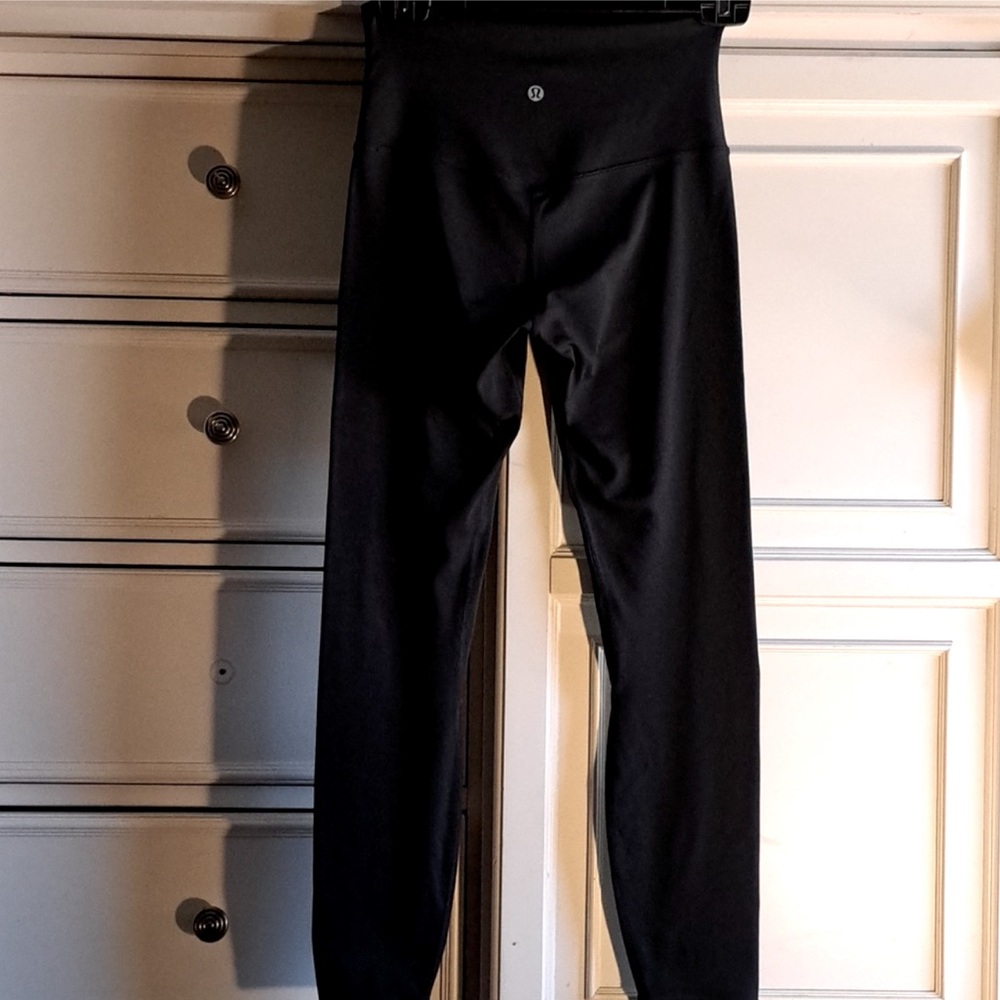 Lululemon 25” align leggings size 4
